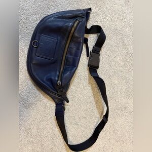 Men’s bag coach